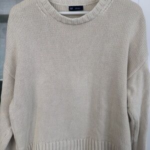 GAP Women's Beige Crew Neck Cotton Sweater